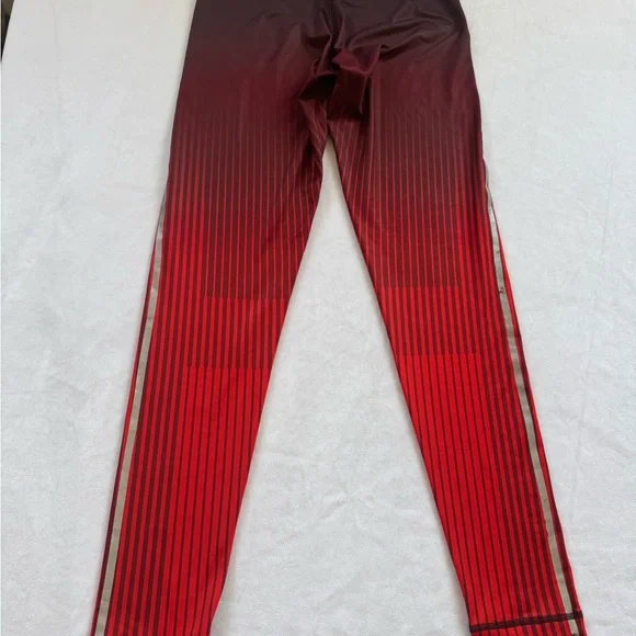 Nike Dri Fit Women’s Tight Moment Federation Collection Red Leggings SZ M - Picture 13 of 16